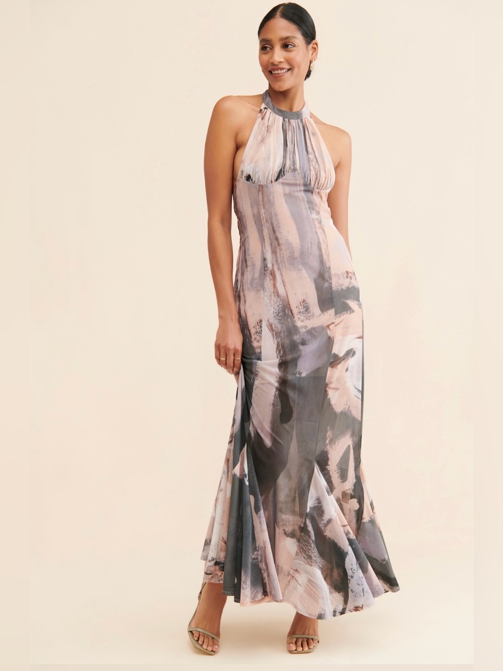 Anthropologie Let Me Be Knit
Halter Maxi Dress Printed
Beige Black XS